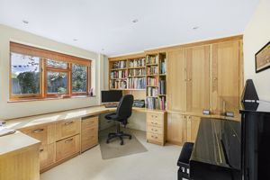 Photo 27- click for photo gallery